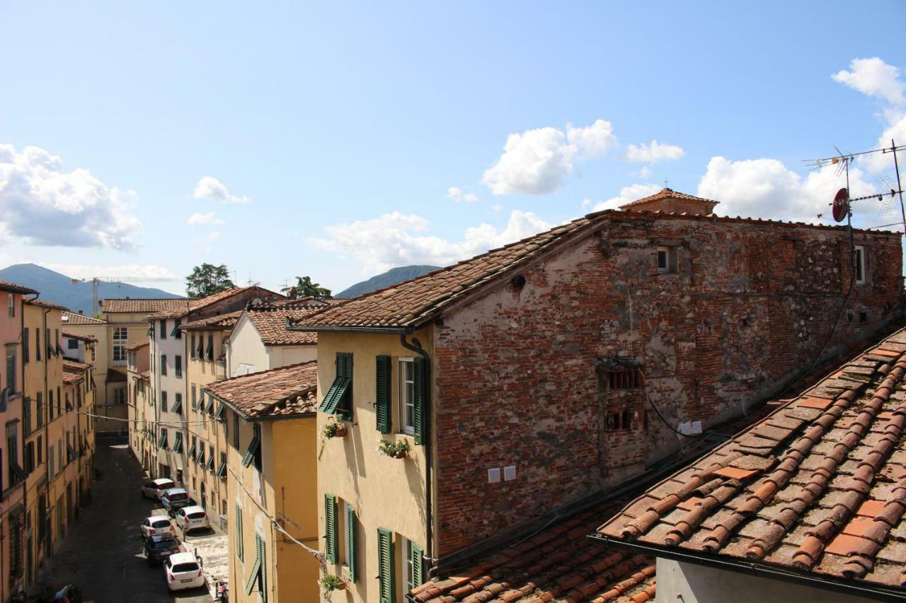 Delizioso Appartamento Centro Storico Lucca Comics المظهر الخارجي الصورة
